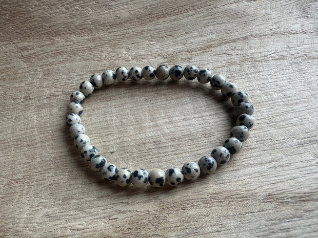 Dalmati&euml;r Jaspis kogelarmband 6mm