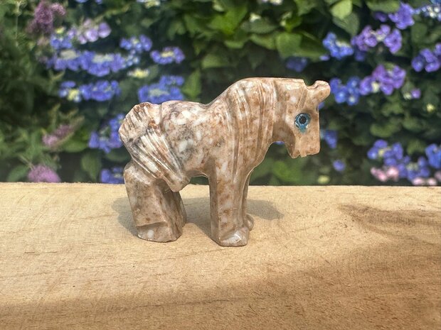 Speksteen Paardje 3,5cm #06